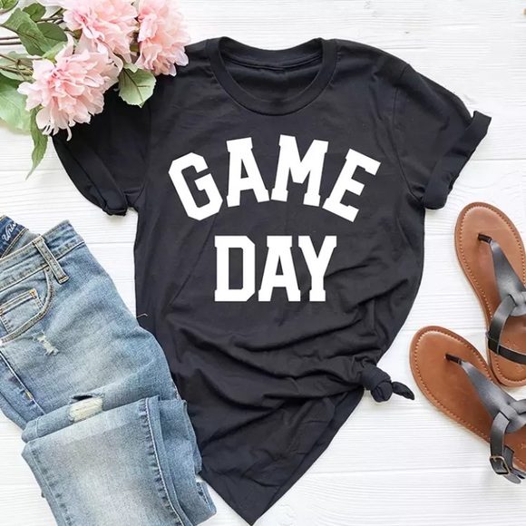 Tops - Black Game Day Graphic Tee T-Shirt Football New